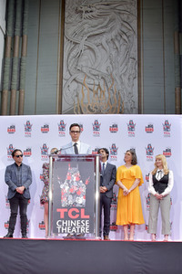 Handprints Ceremony mit dem 'The Big Bang Theory' Cast in Los Angeles