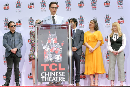 Handprints Ceremony mit dem 'The Big Bang Theory' Cast in Los Angeles