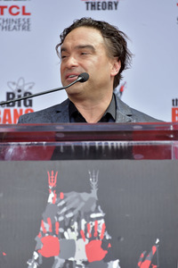 Handprints Ceremony mit dem 'The Big Bang Theory' Cast in Los Angeles