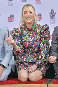 Handprints Ceremony mit dem 'The Big Bang Theory' Cast in Los Angeles