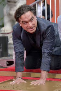 Handprints Ceremony mit dem 'The Big Bang Theory' Cast in Los Angeles