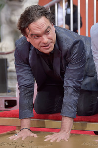 Handprints Ceremony mit dem 'The Big Bang Theory' Cast in Los Angeles