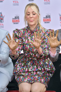 Handprints Ceremony mit dem 'The Big Bang Theory' Cast in Los Angeles