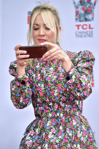 Handprints Ceremony mit dem 'The Big Bang Theory' Cast in Los Angeles