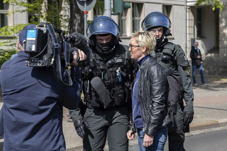 AfD Demo und Gegendemo in Erfurt