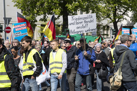 AfD Demo und Gegendemo in Erfurt
