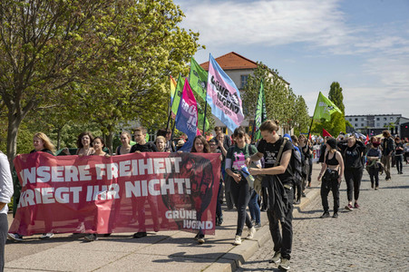 AfD Demo und Gegendemo in Erfurt