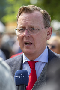 AfD Demo und Gegendemo in Erfurt