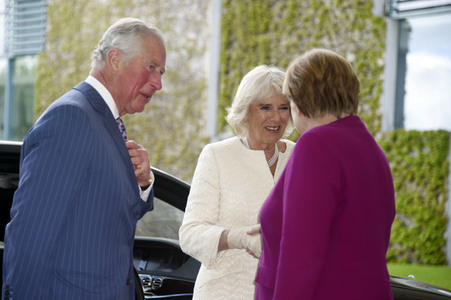 Prinz Charles und Camilla im Bundeskanzleramt in Berlin