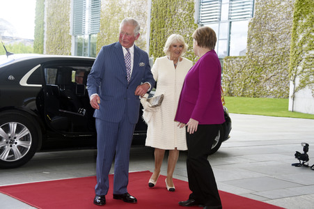 Prinz Charles und Camilla im Bundeskanzleramt in Berlin