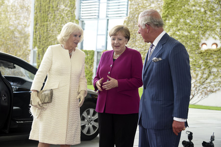 Prinz Charles und Camilla im Bundeskanzleramt in Berlin