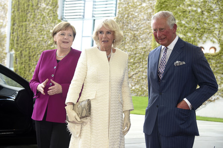 Prinz Charles und Camilla im Bundeskanzleramt in Berlin