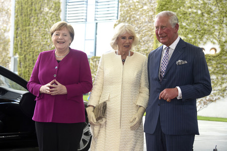 Prinz Charles und Camilla im Bundeskanzleramt in Berlin