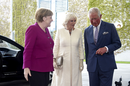 Prinz Charles und Camilla im Bundeskanzleramt in Berlin