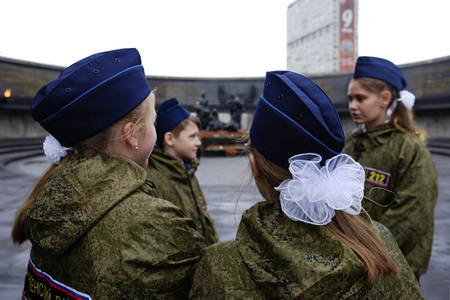 Gedenken an die Opfer der Leningrader Blockade in St. Petersburg