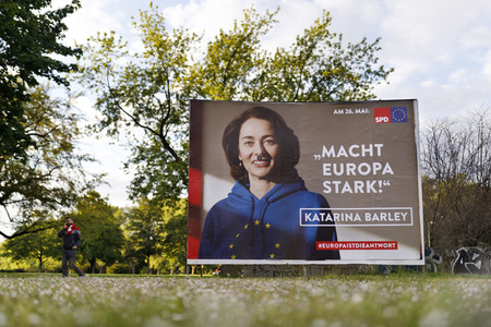 Symbolfoto Wahlplakat-Vandalismus