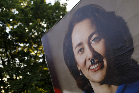 Symbolfoto Wahlplakat-Vandalismus