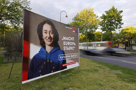 Symbolfoto Wahlplakat-Vandalismus