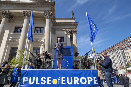 Kundgebung 'Pulse of Europe' in Berlin