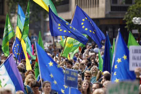 Demonstration 'Ein Europa für alle - Deine Stimme gegen den Nationalismus' in Köln