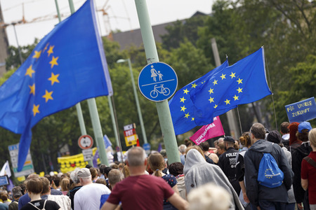 Demonstration 'Ein Europa für alle - Deine Stimme gegen den Nationalismus' in Köln