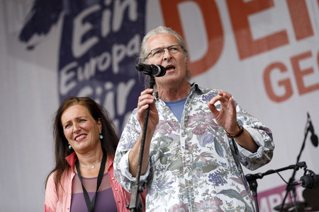 Demonstration 'Ein Europa für alle - Deine Stimme gegen den Nationalismus' in Köln