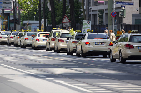 Taxi-Demo in Frankfurt