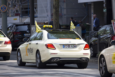 Taxi-Demo in Frankfurt