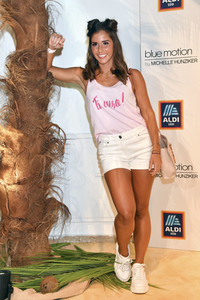 Fashion Show der Damen Beachwear Kollektion 2019 von ALDI Süd in München