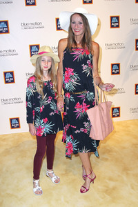 Fashion Show der Damen Beachwear Kollektion 2019 von ALDI Süd in München