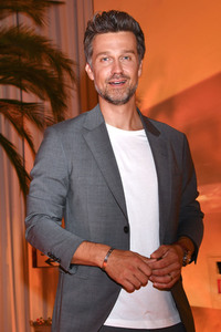 Fashion Show der Damen Beachwear Kollektion 2019 von ALDI Süd in München