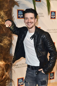 Fashion Show der Damen Beachwear Kollektion 2019 von ALDI Süd in München