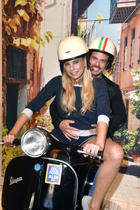 Fashion Show der Damen Beachwear Kollektion 2019 von ALDI Süd in München