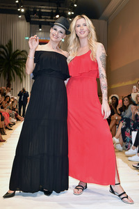 Fashion Show der Damen Beachwear Kollektion 2019 von ALDI Süd in München