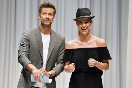 Fashion Show der Damen Beachwear Kollektion 2019 von ALDI Süd in München