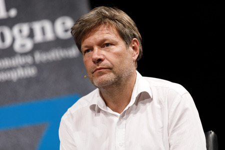 Robert Habeck und Harald Welzer auf der phil.cologne 2019 in Köln