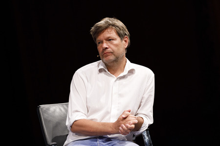 Robert Habeck und Harald Welzer auf der phil.cologne 2019 in Köln