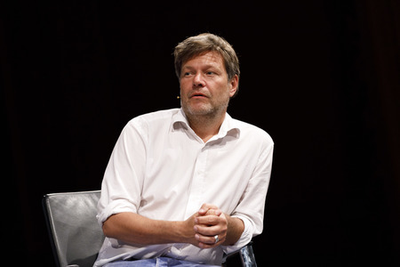 Robert Habeck und Harald Welzer auf der phil.cologne 2019 in Köln