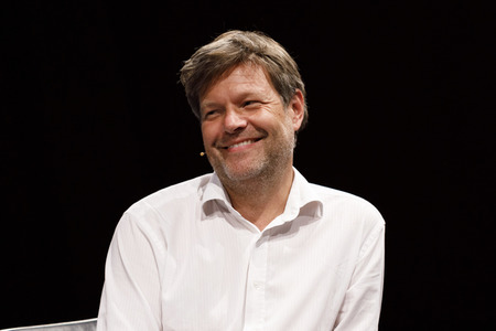 Robert Habeck und Harald Welzer auf der phil.cologne 2019 in Köln