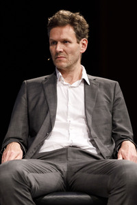 Bernhard Schlink und Tobias Rosefeldt auf der phil.cologne 2019 in Köln