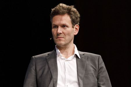 Bernhard Schlink und Tobias Rosefeldt auf der phil.cologne 2019 in Köln