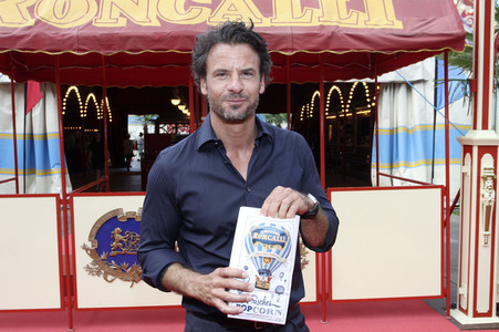 Premiere Circus Roncalli in Hamburg