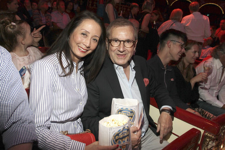Premiere Circus Roncalli in Hamburg