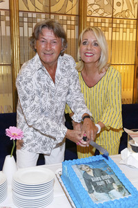 Premiere 'Alles was sie wollen' in Berlin