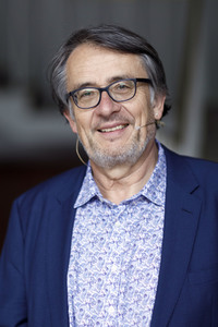 Elisabeth Wehling und Gert Scobel auf der phil.cologne 2019 in Köln