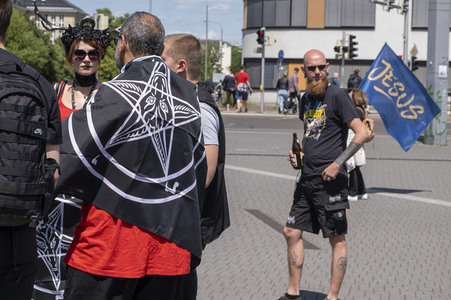 Marsch füru Jesus und Marsch für Satan in Leipzig