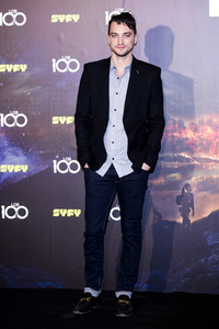 Photocall 'The 100' in Madrid