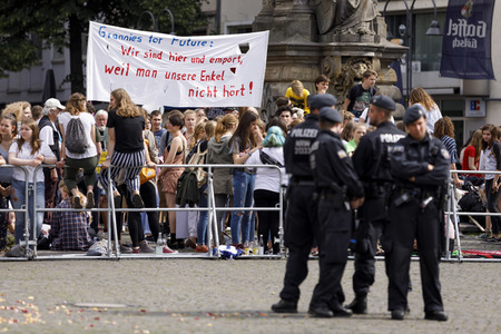 Symbolfoto Polizeipräsenz