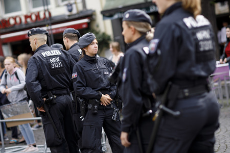 Symbolfoto Polizeipräsenz
