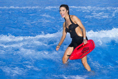 Eröffnung der Sommer-Saison 2019 des Parque Warner Beach in Madrid